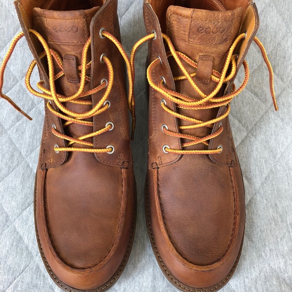 ecco holbrok moc toe boot